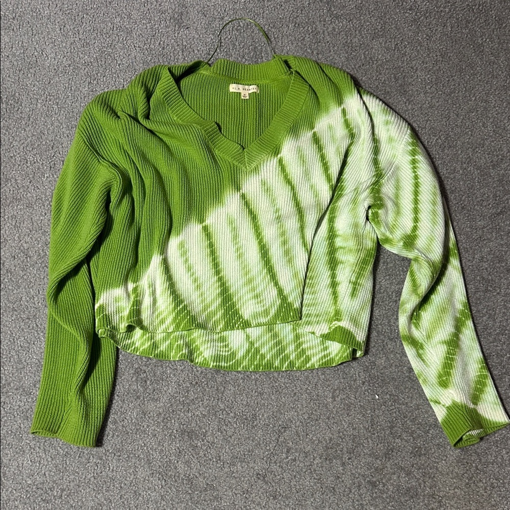 PacSun Green and White V-Neck Sweater